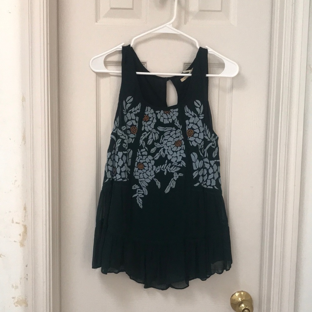 Anthropologie Floreat roselle embroidered tank